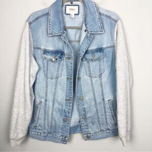 FOREVER 21 | Boyfriend Style Denim Jean Jacket Sweatshirt Sleeves Women’s Size M